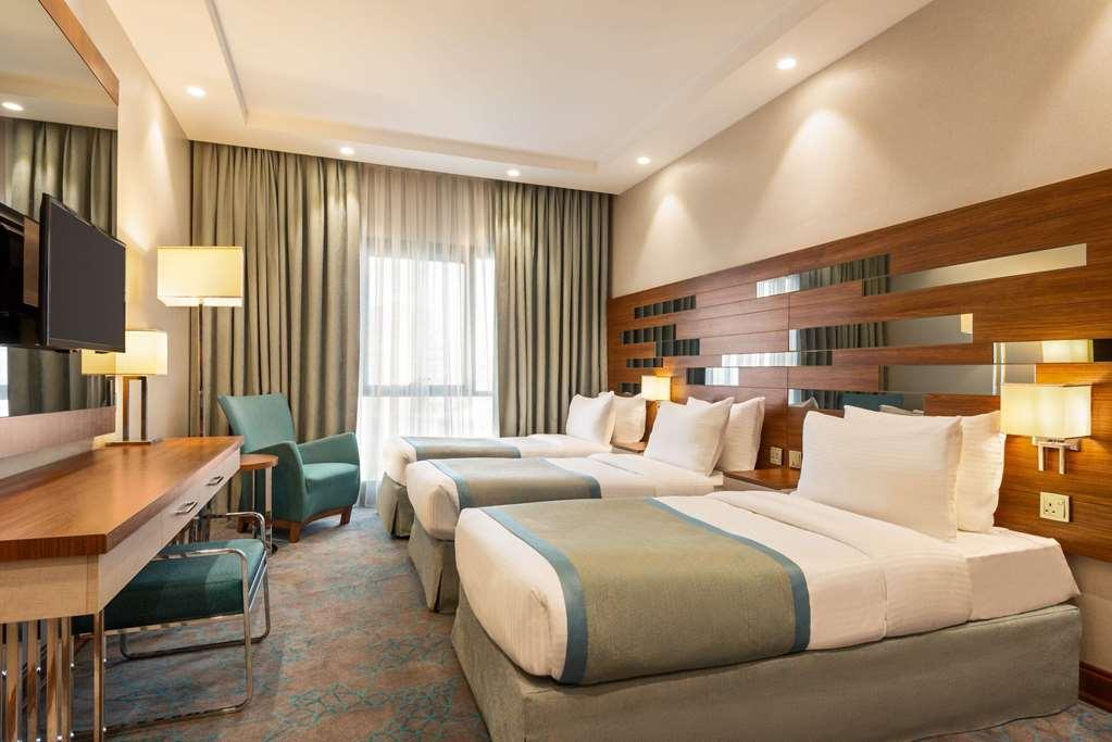 Ramada By Wyndham Makkah Zad Al Rawda Hotell Mekka Rom bilde